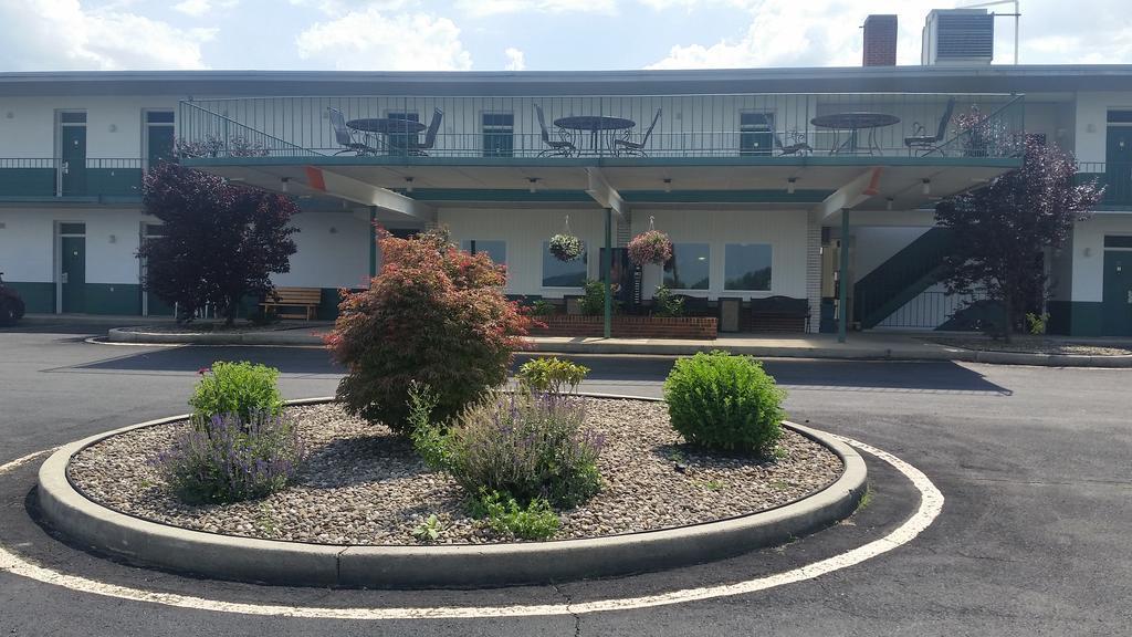 Huntingdon Motor Inn 외부 사진