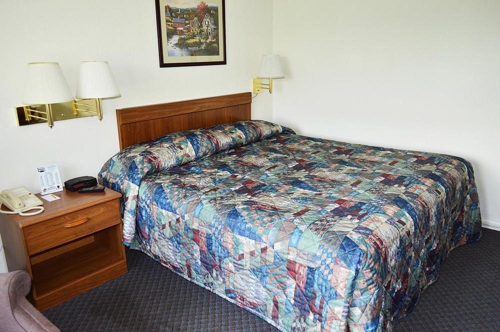 Huntingdon Motor Inn 외부 사진