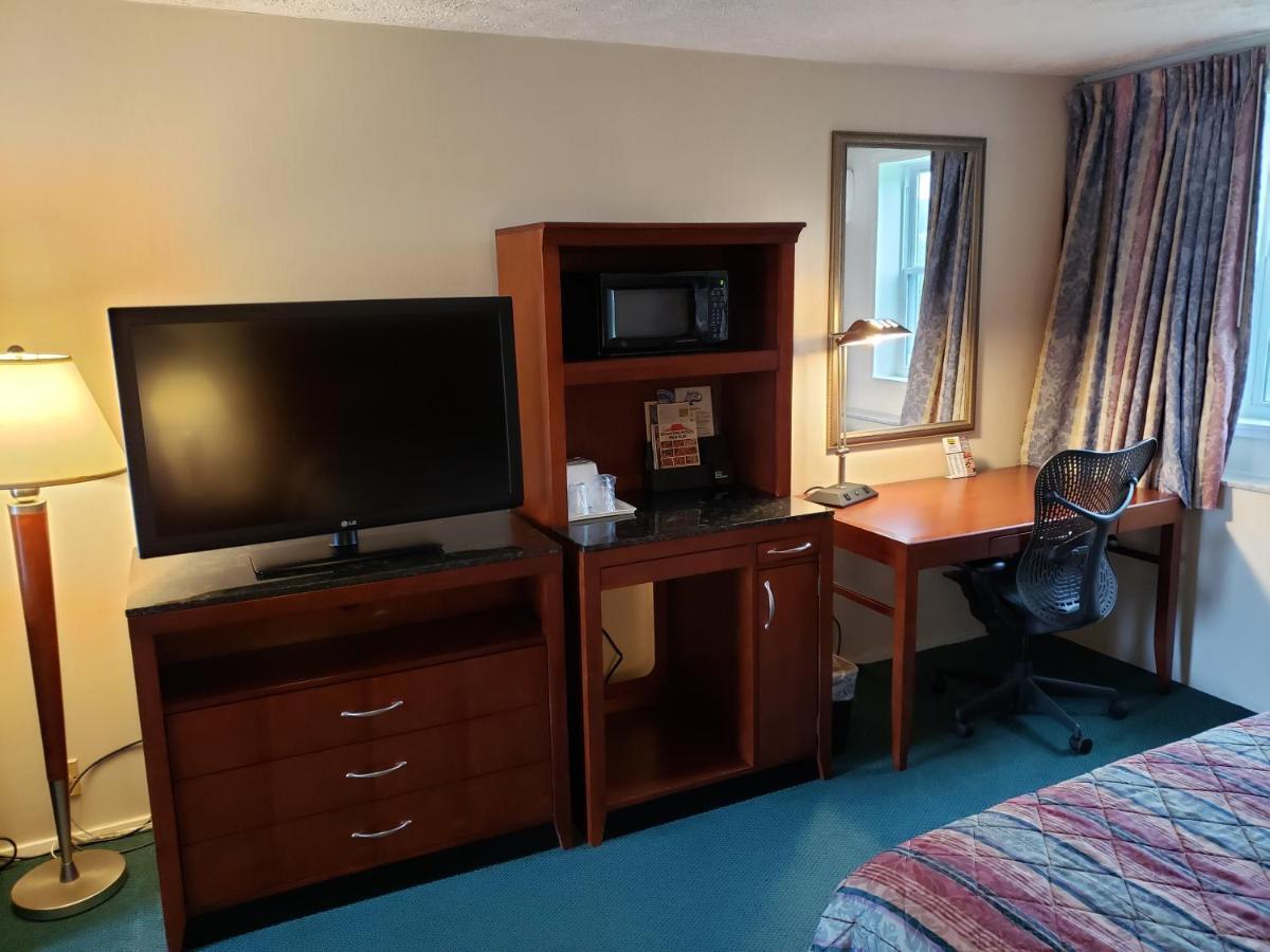 Huntingdon Motor Inn 외부 사진